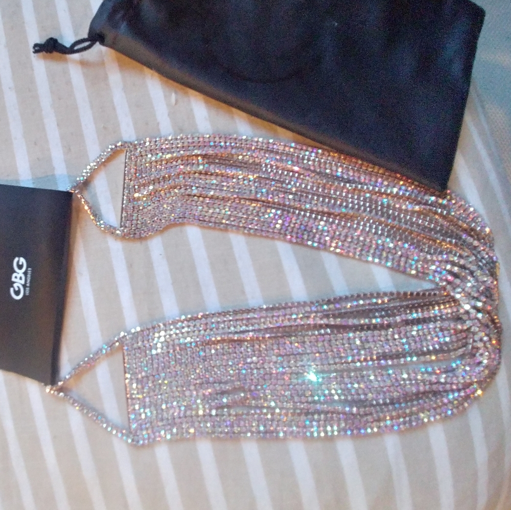 G BY GUESS RHINESTONE STATEMENT NECKLACE